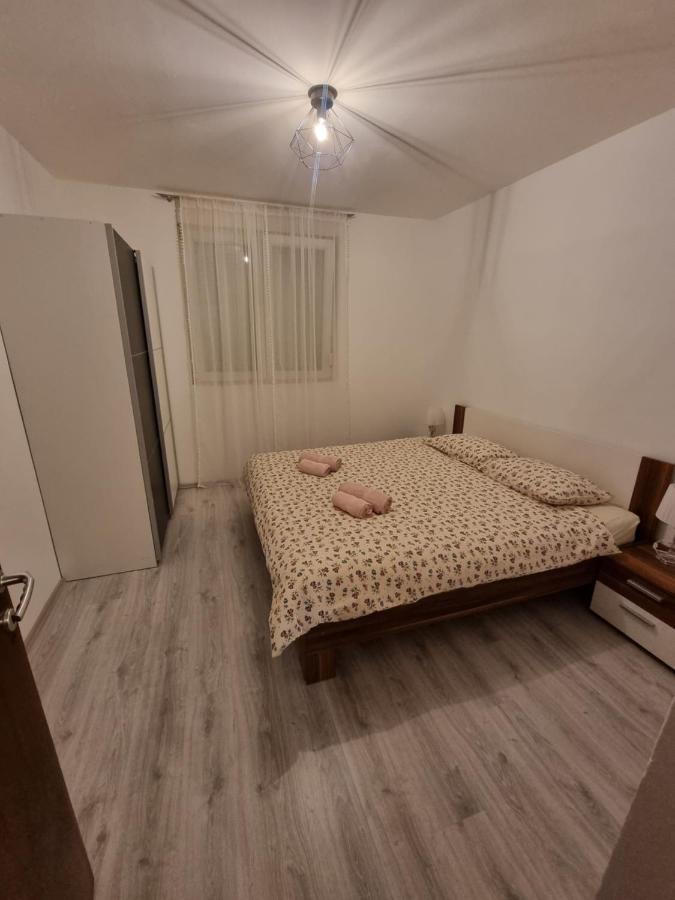 Апартаменты Apartman Dana Сплит Экстерьер фото